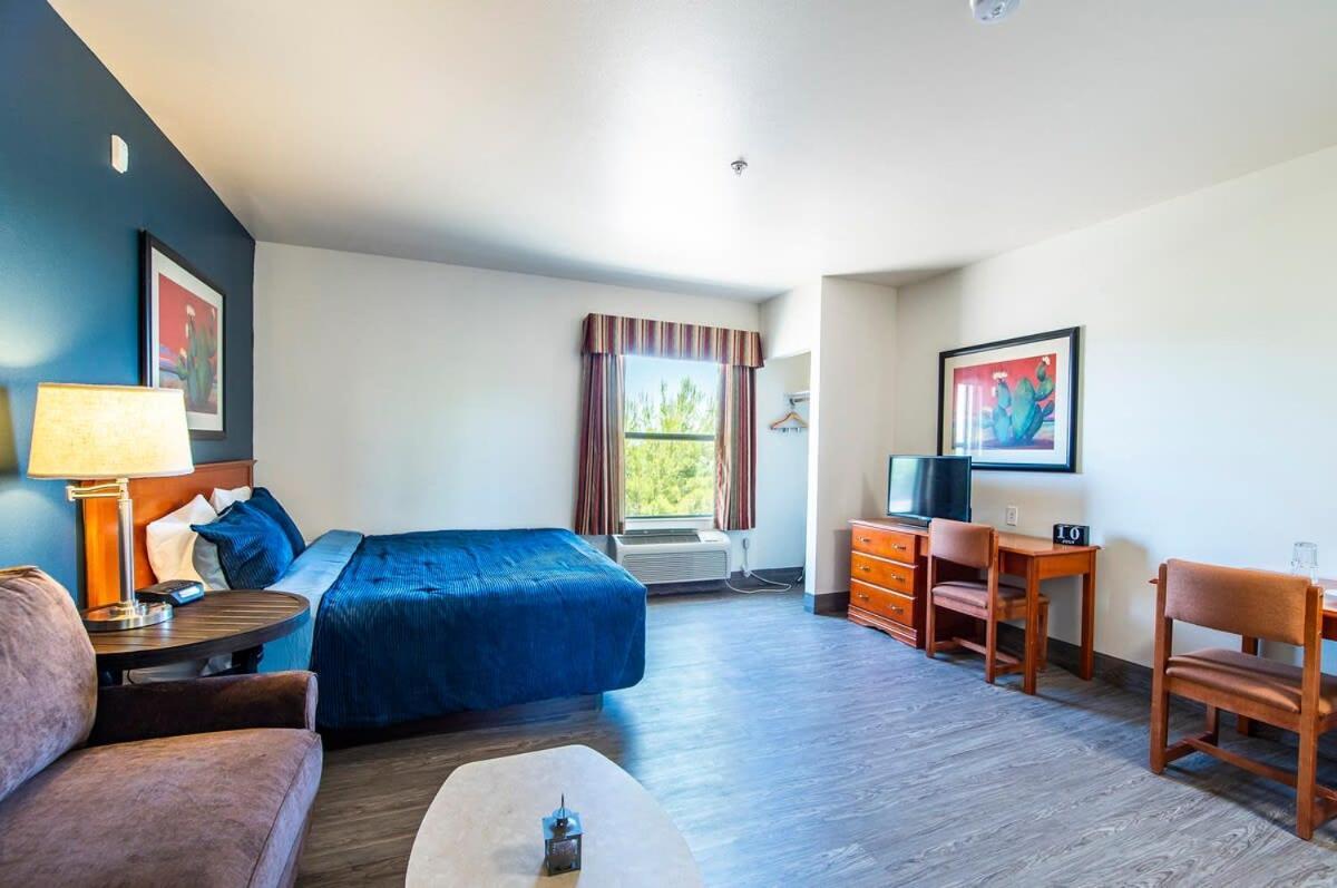 Vistas 107- Modern Studio Sleeps 3 With Style Sierra Vista Bagian luar foto