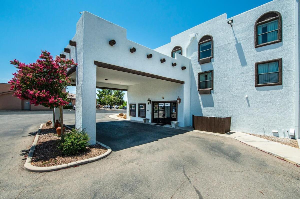 Vistas 107- Modern Studio Sleeps 3 With Style Sierra Vista Bagian luar foto